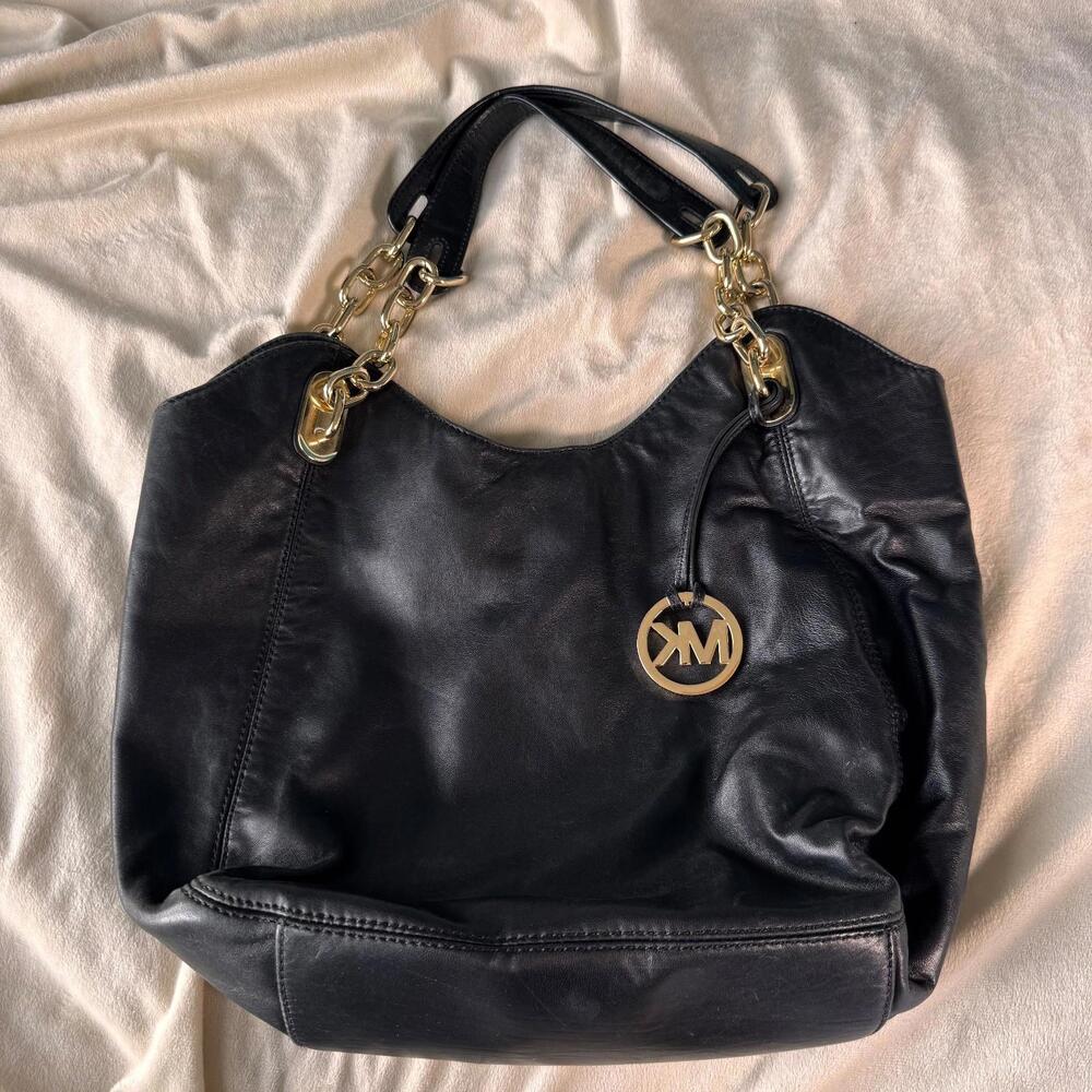 Michael Kors Lillie Large Pebbled Leather Shoulder Bag Tote Black Gold